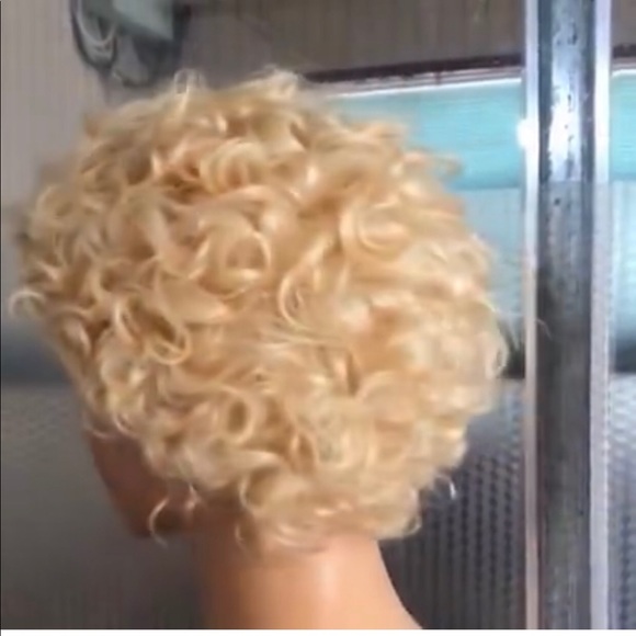 Monroe pixie wig - Picture 3 of 4